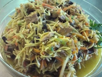 Rezept: Asiatischer Nudel-Thunfisch-Salat Bild Nr. 3 Asiatischer Nudel-Thunfisch-Salat - Rezept - Bild Nr. 3