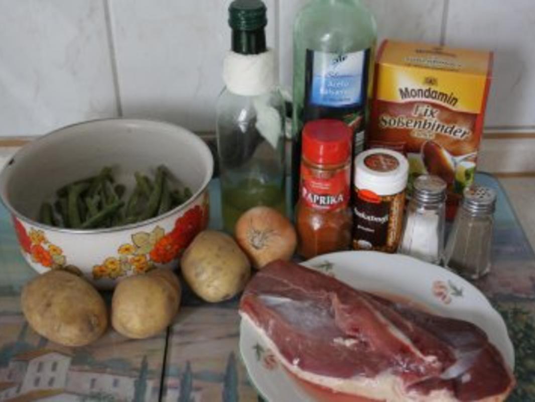 Ente mit Balsamicocreme Soße an Bohnengemüse und Kartoffeln - einfach ...