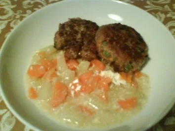 Rezept: Vegetarische Brötchenbuletten Bild Nr. 2 Vegetarische Brötchenbuletten - Rezept - Bild Nr. 2