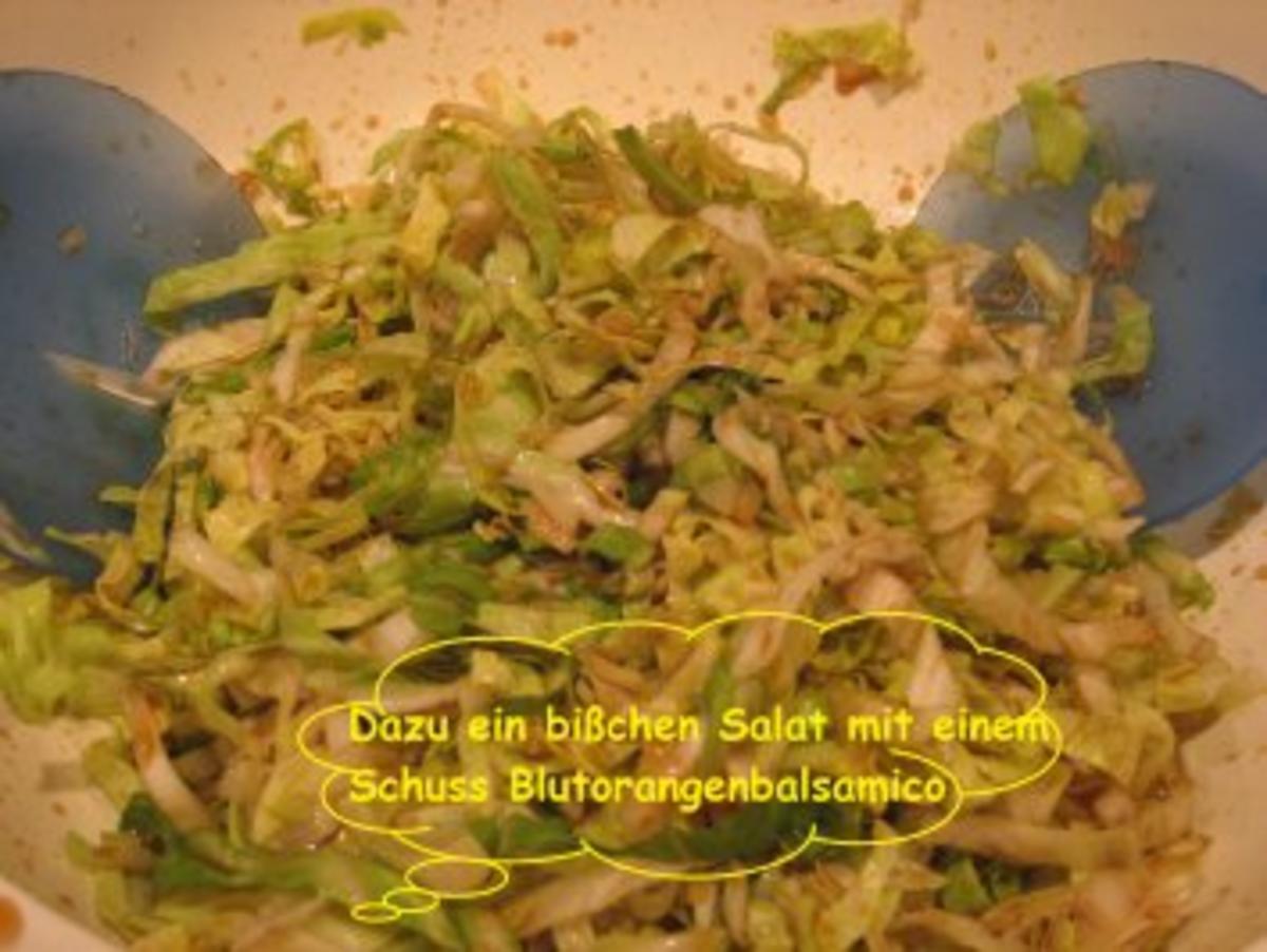 Geflügel - Krosser Mistkratzer mit Salat - Rezept - Bild Nr. 5