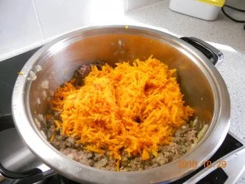 Rindfleisch-Gemüse-Lasagne (ohne Bechamel-Sauce) - Rezept - Bild Nr. 3