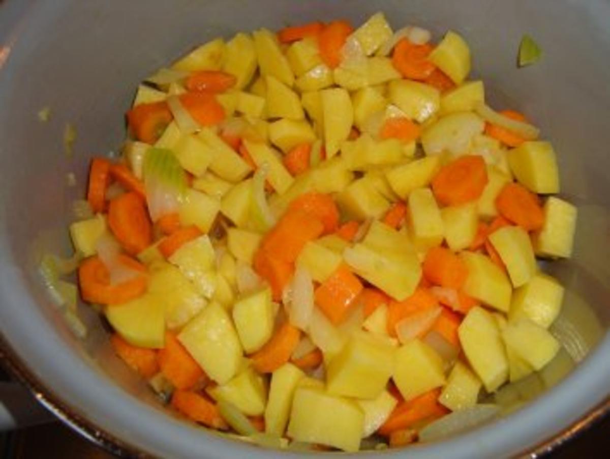 Kartoffel-Möhren-Suppe - Rezept - Bild Nr. 2