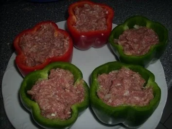 Rezept: Gefüllte Paprikaschoten mit Kartoffelpüree Bild Nr. 4 Gefüllte Paprikaschoten mit Kartoffelpüree - Rezept - Bild Nr. 4