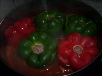 Rezept: Gefüllte Paprikaschoten mit Kartoffelpüree Bild Nr. 6 Gefüllte Paprikaschoten mit Kartoffelpüree - Rezept - Bild Nr. 6