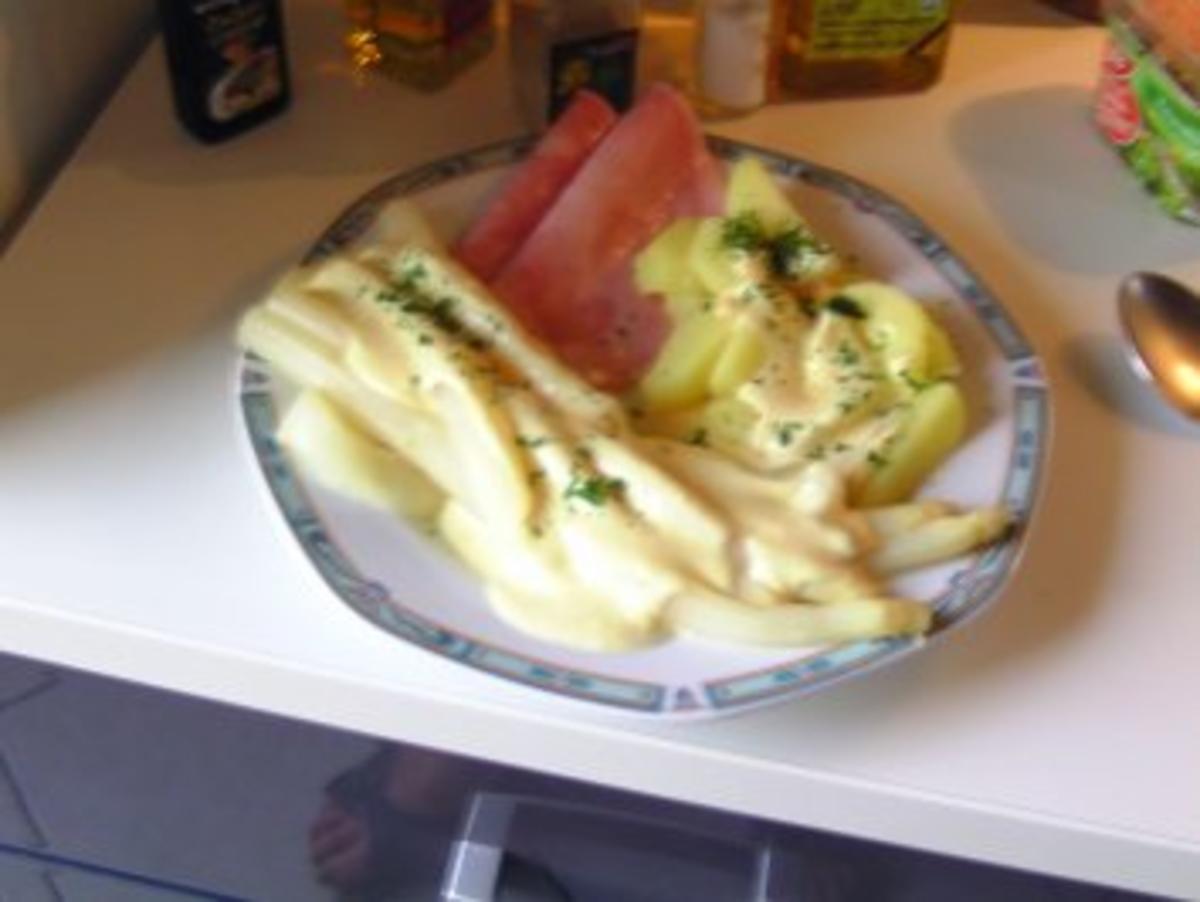 Spargel , einfach nur mit Kartoffeln - Rezept