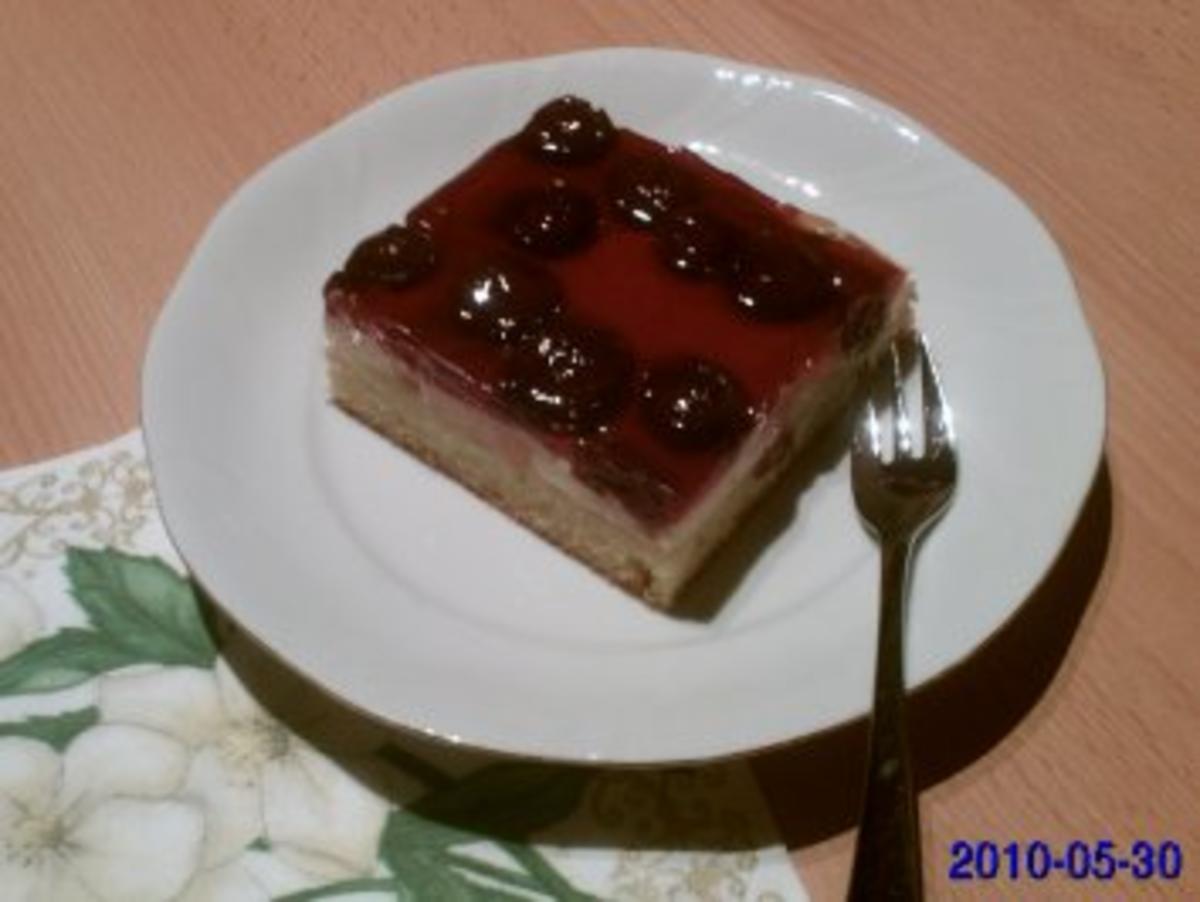 Kuchen:Schmandblechkuchen mit Kirschen - Rezept - Bild Nr. 3