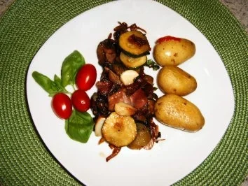 Rezept: Zuccinigemüse Zuccinigemüse - Rezept