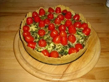 Rezept: Hackfleisch quiche mit Zuchini und Tomaten Bild Nr. 3 Hackfleisch quiche mit Zuchini und Tomaten - Rezept - Bild Nr. 3