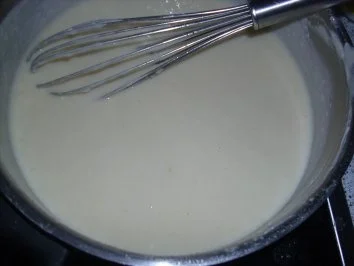 Rezept: Schweineschulter gekocht mit scharfer Meerrettichsauce und Klößen Bild Nr. 8 Schweineschulter gekocht mit scharfer Meerrettichsauce und Klößen - Rezept - Bild Nr. 8