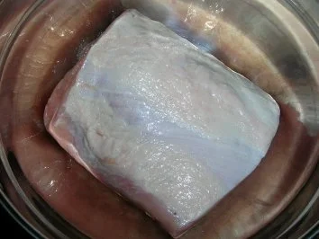 Lummerbraten in Milch gegart "Maiale al Latte"  *** siehe bitte Anmerkung - Rezept - Bild Nr. 6