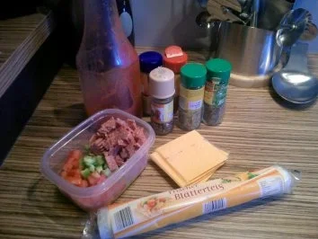 "SNACK" Blätterteig trifft auf Reste - Rezept - Bild Nr. 2