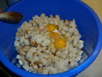 Rezept: Tiroler Speckknödel Bild Nr. 8 Tiroler Speckknödel - Rezept - Bild Nr. 8