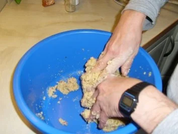 Rezept: Tiroler Speckknödel Bild Nr. 9 Tiroler Speckknödel - Rezept - Bild Nr. 9