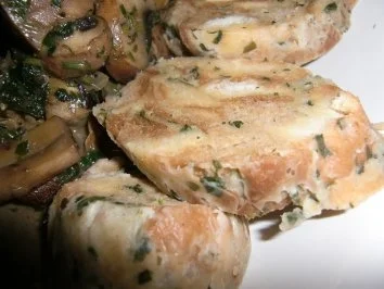 Rezept: Semmelknödel mit Waldpilzen Bild Nr. 2 Semmelknödel mit Waldpilzen - Rezept - Bild Nr. 2