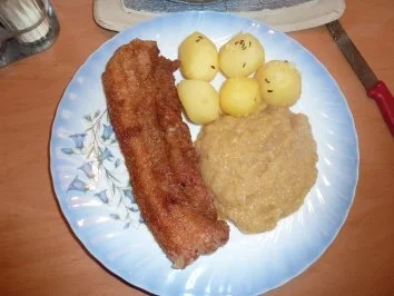 Panierter Bauch mit gedünsteten Zucchini - Rezept