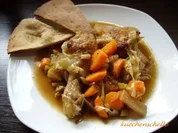 Hähnchentopf unter einer Haube gegart - Rezept