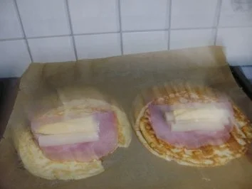 überbackene Pfannkuchen....gefüllt mit Spargel und Schinken - Rezept - Bild Nr. 3