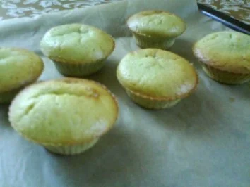 Rezept: Zitronen-Limettenmuffins Bild Nr. 18 Zitronen-Limettenmuffins - Rezept - Bild Nr. 18