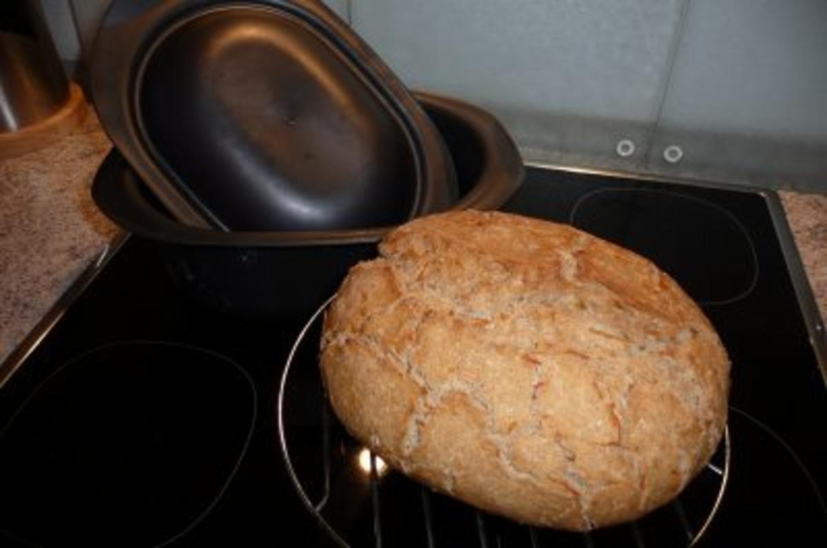 Brot: Mischbrot mit Karotten und Sauerteig - Rezept - kochbar.de