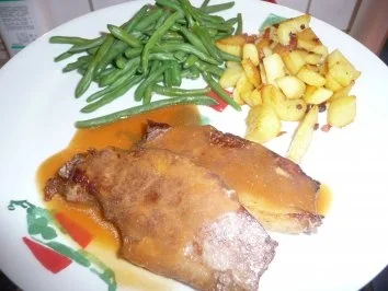 Rezept: Rumpsteak mit Pfeffersoße Rumpsteak mit Pfeffersoße - Rezept