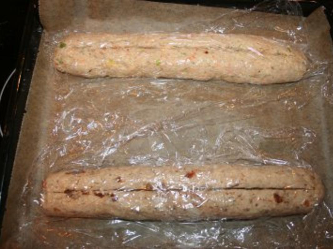 2 herzhafte Party Brot Stangen ein Grundrezept - einfach - 216 kcal/100g