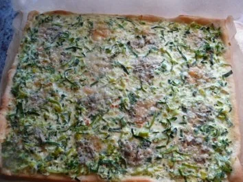 TARTE/PIZZA:PORREE-GORGONZOLA-TARTE - Rezept