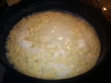 Rezept: Selbstgemachte Spätzle Selbstgemachte Spätzle - Rezept