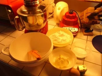 Hefeteig gerührt Grundrezept - Rezept