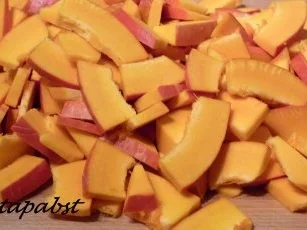 Rezept: Hackfleisch-Kürbis-Pfanne Bild Nr. 3 Hackfleisch-Kürbis-Pfanne - Rezept - Bild Nr. 3