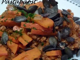 Rezept: Hackfleisch-Kürbis-Pfanne Hackfleisch-Kürbis-Pfanne - Rezept