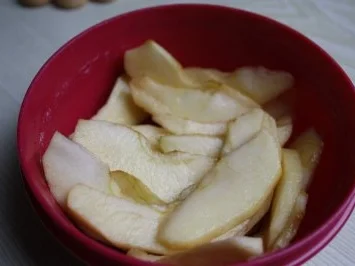 Rezept: Nachspeise: Apfel-Dessert "Süßes Italien" Bild Nr. 3 Nachspeise: Apfel-Dessert "Süßes Italien" - Rezept - Bild Nr. 3