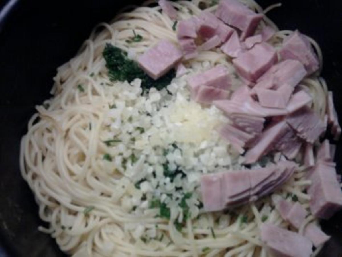 Spaghettisalat "Alio e oglio" - Rezept - Bild Nr. 6