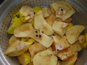 Rezept: Quittengelee Bild Nr. 4 Quittengelee - Rezept - Bild Nr. 4