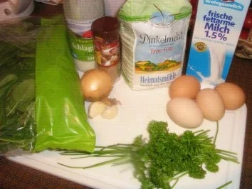 Kräuter - Pfannkuchenröllchen mit frischem Rahmspinat gefüllt - Rezept - Bild Nr. 2