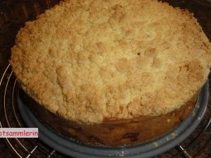 Rührteig:   APFELKUCHEN   mit knuspriger Haube - Rezept