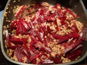 Rezept: Rote Beete Auflauf Bild Nr. 4 Rote Beete Auflauf - Rezept - Bild Nr. 4