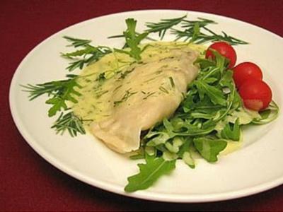 Pierogi mit Kräutersoße - Rezept