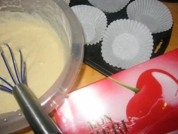 Rezept: Mon Cherie-Muffins Bild Nr. 2 Mon Cherie-Muffins - Rezept - Bild Nr. 2