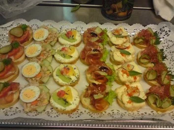 Rezept: Canapees, Partyhäppchen.... Canapees, Partyhäppchen.... - Rezept