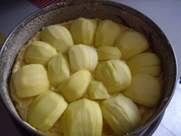 Rezept: Apfelkuchen Bild Nr. 2 Apfelkuchen - Rezept - Bild Nr. 2