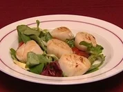 Rezept: "Dibbelabbes" von Frau Backes und Jakobsmuscheln auf Blattsalat (Alice Hoffmann) "Dibbelabbes" von Frau Backes und Jakobsmuscheln auf Blattsalat (Alice Hoffmann) - Rezept