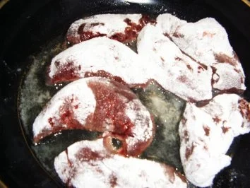 Leber mit Apfelzwiebeln - Rezept - Bild Nr. 3