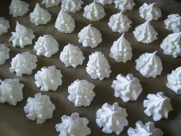 Rezept: Baisers Bild Nr. 4 Baisers - Rezept - Bild Nr. 4