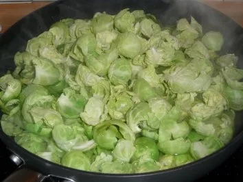 Rumpsteak mit Zwiebelhaube auf Champignons ..... - Rezept - Bild Nr. 10