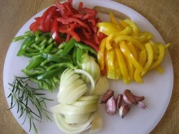 Rezept: Peperoni gedünstet ... Peperoni gedünstet ... - Rezept