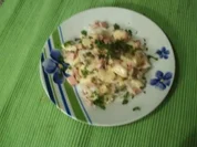 Zwiebel-Apfelsalat mit Bierwurst - Rezept