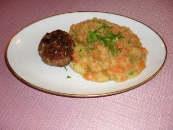 Rezept: Möhren durcheinander (Karotten-Kartoffel-Stampf) Möhren durcheinander (Karotten-Kartoffel-Stampf) - Rezept