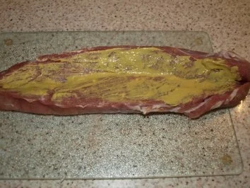 Rezept: Schweinefilet - gefüllt im Speckmäntelchen Bild Nr. 5 Schweinefilet - gefüllt im Speckmäntelchen - Rezept - Bild Nr. 5