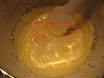 Rezept: Heidelbeerrolle Bild Nr. 4 Heidelbeerrolle - Rezept - Bild Nr. 4