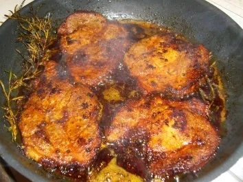 Rosmarin-Senf-Nackensteaks mit Bild - Rezept - Bild Nr. 4